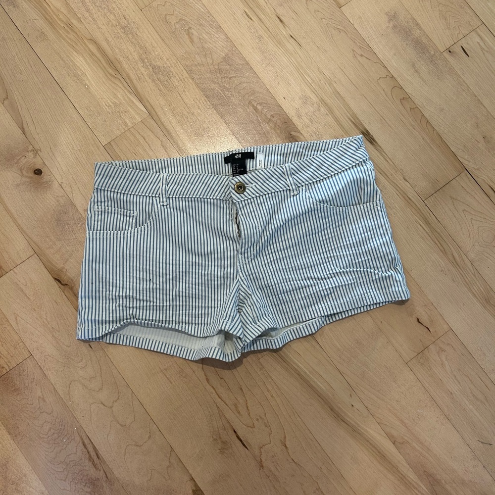 Striped shorts